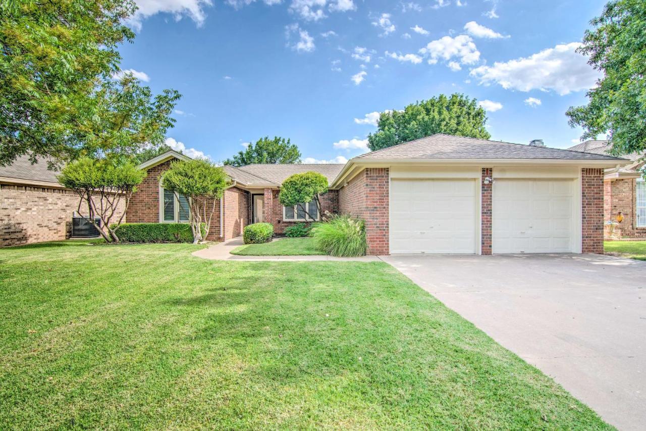 Lubbock Home With Deck And Yard - 8 Miles To Ttu! Exterior foto
